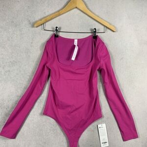 CRZ Yoga Bodysuit Women’s Size Small (4/5) Magenta NWT